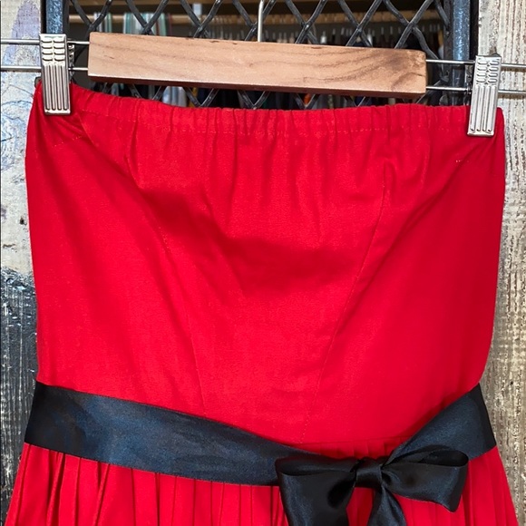 Strapless Cocktail Dress - Picture 5 of 5